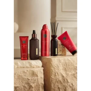 Coffret Rituals The Ritual of Ayurveda Large 2026 : vue détaillée ; Mousse de douche 200 ml + Crème pour le corps 150 ml + Baume pour les mains 70 ml