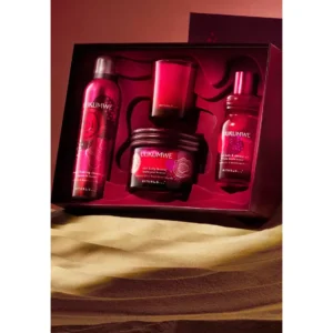 Coffret Rituals Uukumwe Large : vue détaillée ; Mousse de douche onctueuse 200 ml + Huile pour le bain et la douche 200 ml + Beurre corporel riche 220 ml
